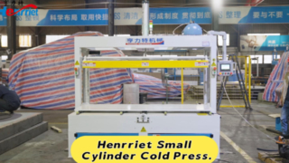Henririet Kleinzylinder-Kaltpressmaschine.